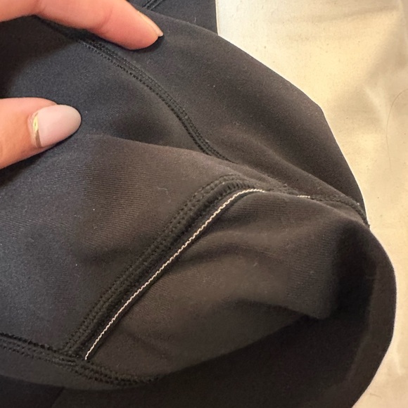 Lululemon run tights size 8 - Picture 4 of 7